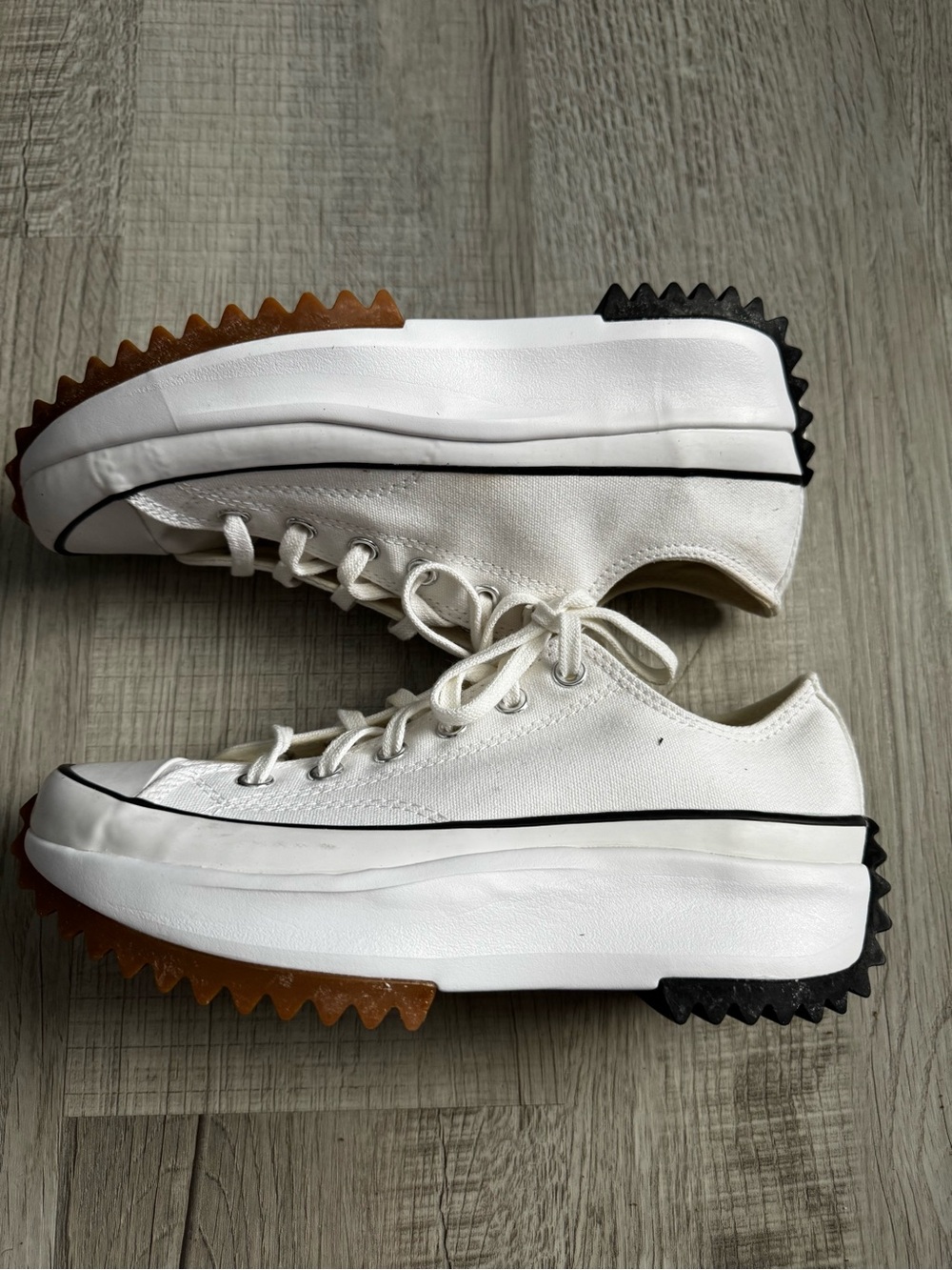 Converse Womens White Low-Top Canvas Sneakers with Black Trim